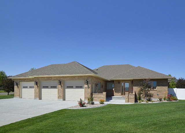 1st image of 236 Southpoint Blvd