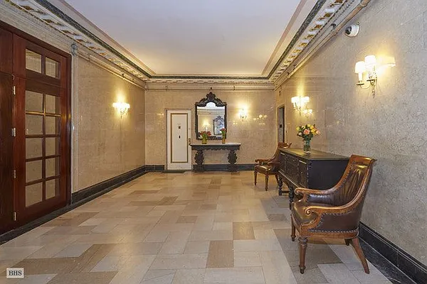 Rented by Brown Harris Stevens | media 44