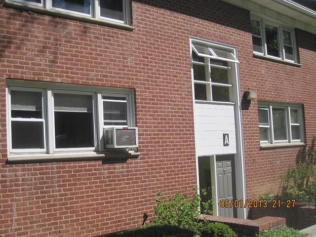 1st image of 140 N Broadway APT A3