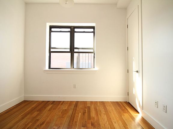 2nd image of 164 Throop Ave APT 4D