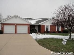 109 Kurken Dr, Waterloo, IL 62298