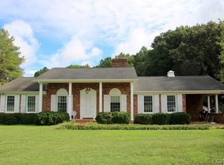 17064 Parsons Rd, Beaverdam, VA 23015