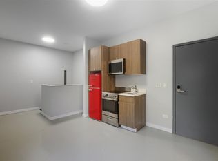 4701 N Racine Ave #111, Chicago, IL 60640