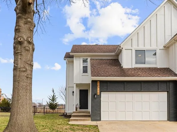 10710 W 115th St, Overland Park, KS 66210