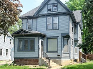 127 Center St, Mankato, MN 56001