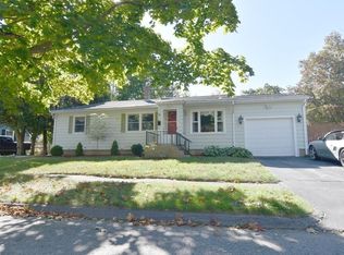 76 Sussex Ln, Worcester, MA 01602