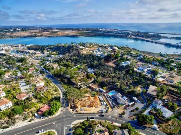 4275 Hillside Dr, Carlsbad, CA 92008
