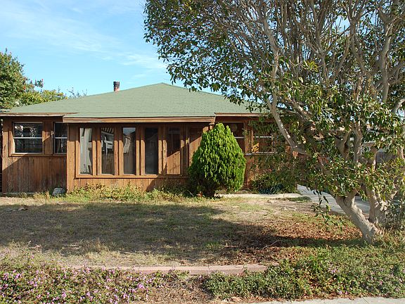 3rd image of 1921 Speyer Ln