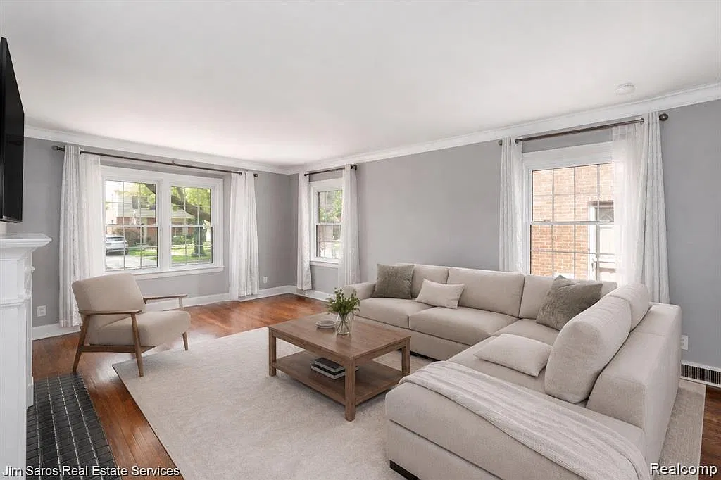 3 bed, 2.5 bath, 2046 sqft, $3,400 — Photo 4