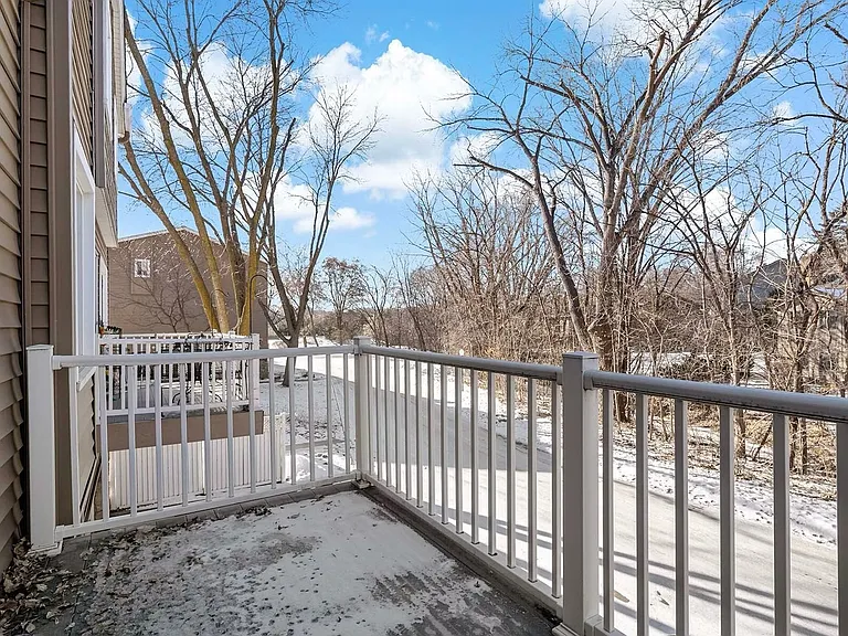 432 Pondridge Cir — Photo 11