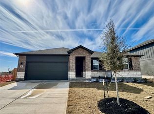 141 Pendleton Dr, Kyle, TX 78640