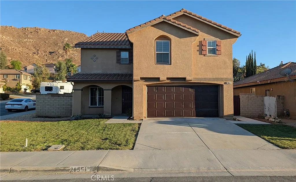 5 bed, 2685 sqft, $3,700 — Photo 1