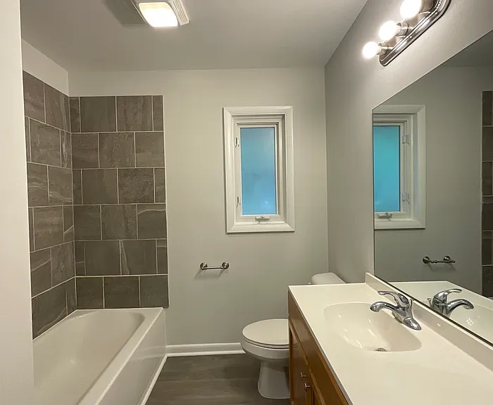 411 N Thompson St — Photo 18