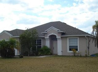 1215 Scarlet Oak Cir, Vero Beach, FL 32966