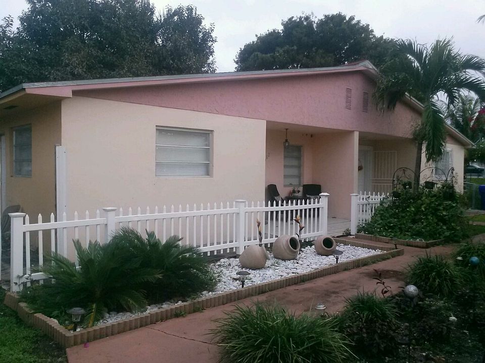 1st image of 3062 NW 13th St #3062