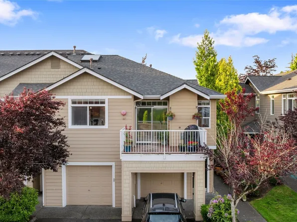 22756 SE 13th Lane #C6, Sammamish, WA 98075