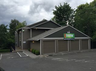 621 NE Kane Dr APT 203, Gresham, OR 97030