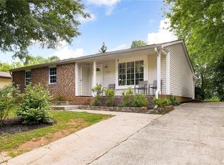 2701 Studley Rd, Charlotte, NC 28212