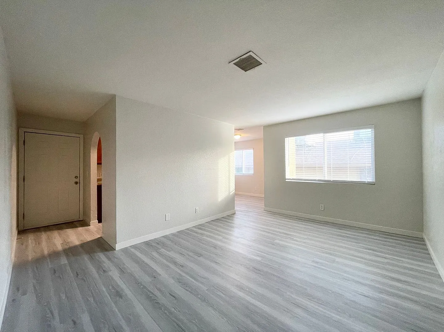 Gated Community Condo — Photo 4