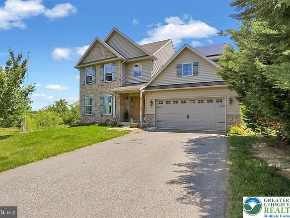 4th image of 72 Cider Mill Rd