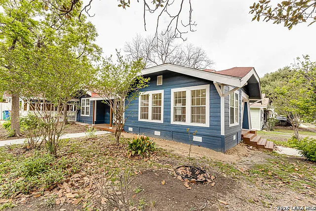 1002 Fulton Ave — Photo 23