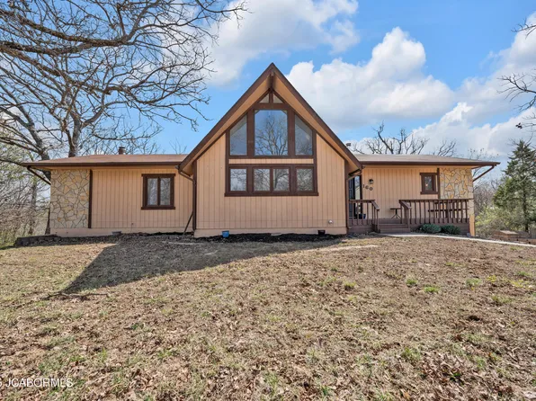 160 Ravenwood Dr, Camdenton, MO 65020