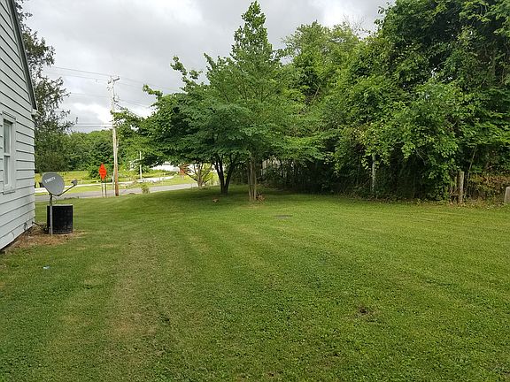 3rd image of 2605 Lanier Dr
