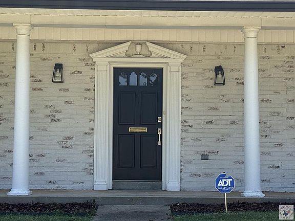 2nd image of 1211 Lavaca St