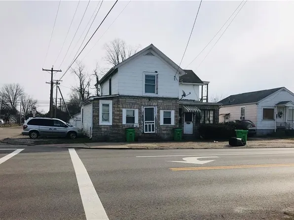 412 Main St, Belpre, OH 45714