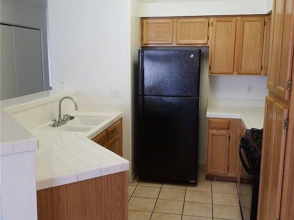 5th image of 5415 W Harmon Ave Unit 1040