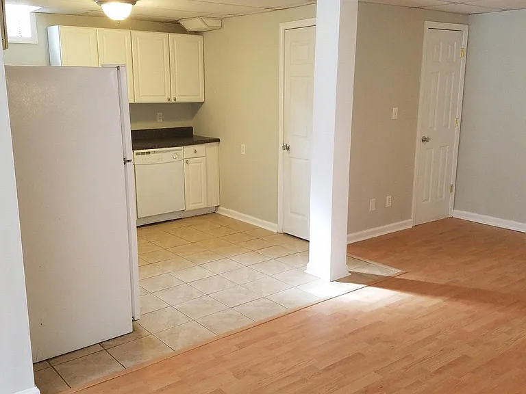 Kitchen dining