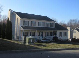 50 Red Maple Way, New Windsor, NY 12553