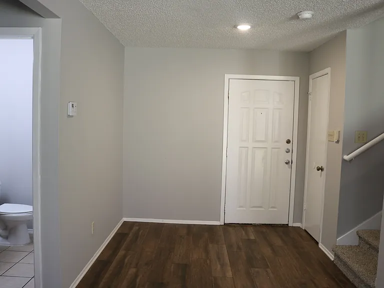 3824 Forsyth Park — Photo 14