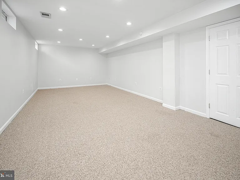 33 Saint Williams Way — Photo 23