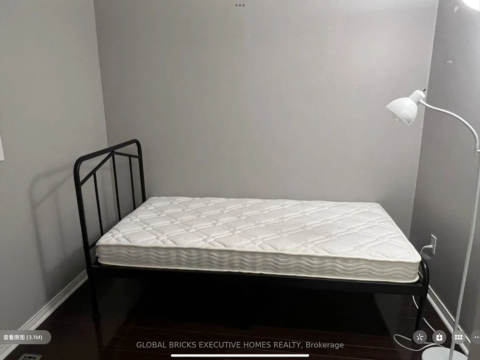 1 bed, $1,000 — Photo 4