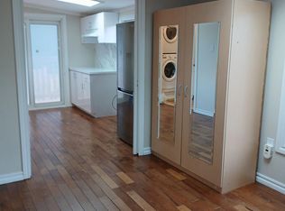 1579 Ogden Ave #2, Mississauga, ON L5E2H9