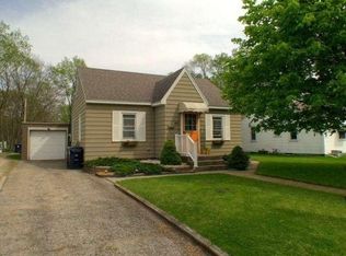 615 9th Ave S, Onalaska, WI 54650