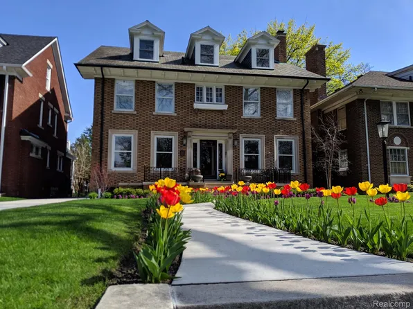 2017 W Boston Blvd, Detroit, MI 48206