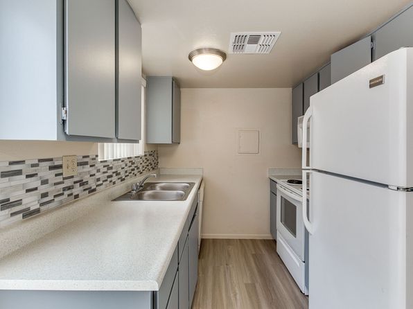 1320 S Hardy Dr APT 204