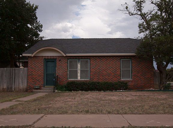4th image of 1211 W Illinois Ave