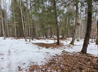 585 Main Street, Sumner, ME 04292