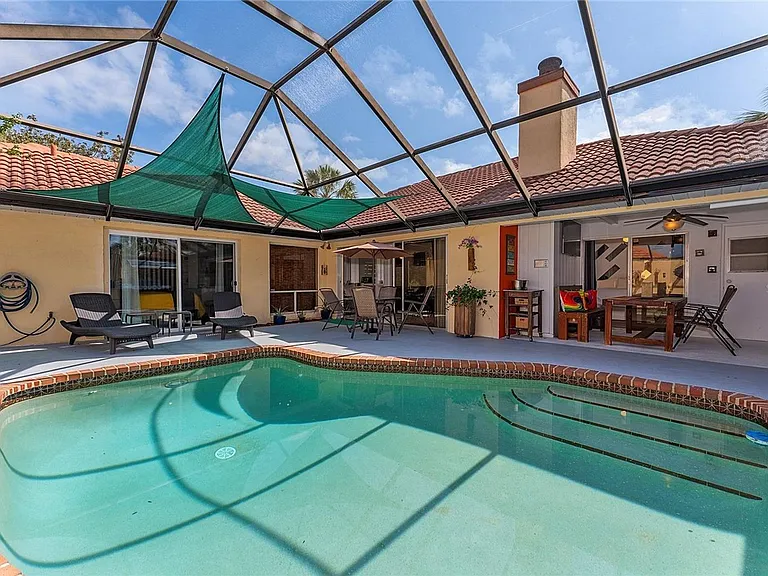 5053 Maui Cir #14 — Photo 19