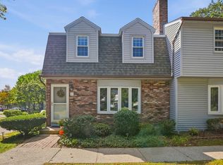1 Tiffany Cir UNIT 1, Millbury, MA 01527