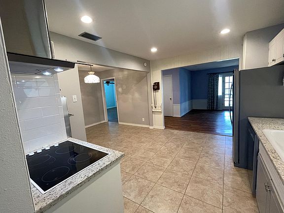 5th image of 2914 Cato Blvd