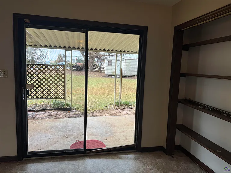 108 Renoir Ln — Photo 10