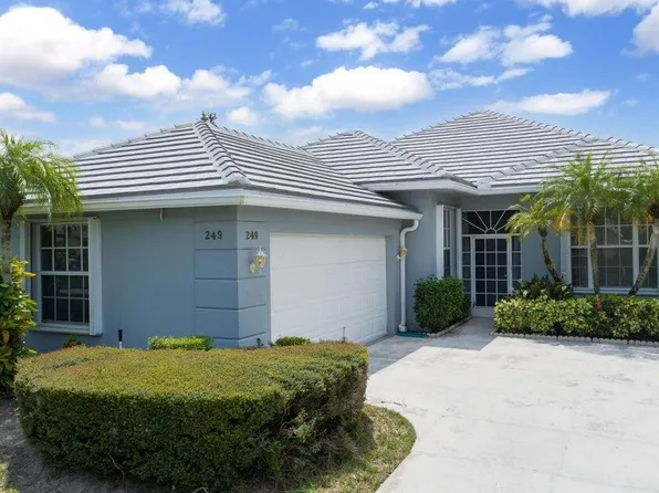 249 NW Bentley Circle, Port St Lucie, FL 34986