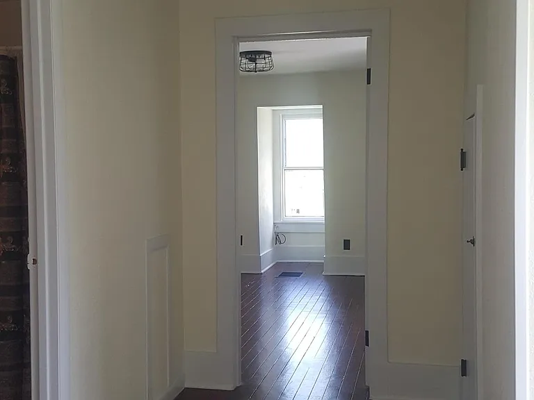 898 Main St — Photo 3
