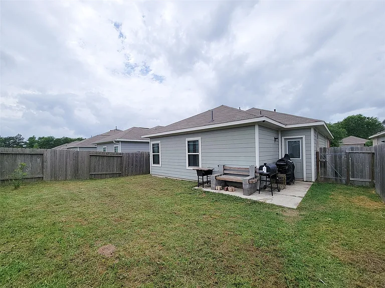 24802 Winema Woods Ln — Photo 28