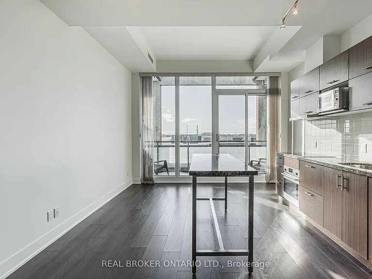 180 Enterprise Blvd #610 — Photo 4