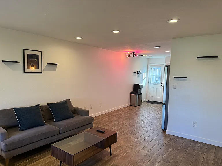 Furnished components can remain at renter's preference